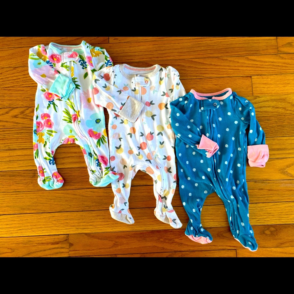 Newborn Girl’s Pajamas